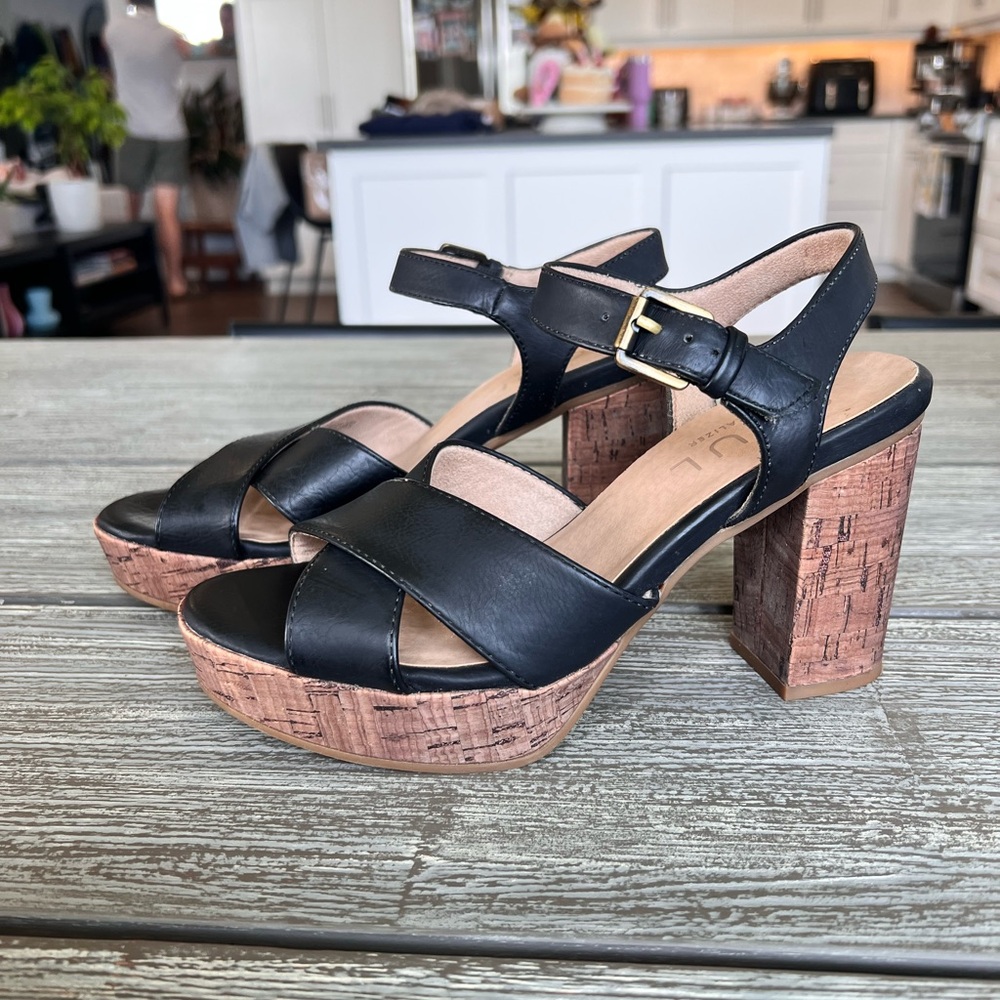 Naturalizer Soul - Aries platform sandal